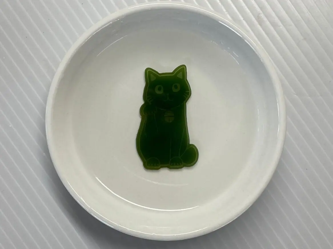 【猫さんセット】和三盆 和三盆糖 和三盆菓子 招き猫和三宝 & 彩り昆布茶 招き猫 3杯分 (2点セット）お菓子 干菓子 和菓子 お茶請け 猫 日本茶 招き猫 黒猫 クロネコ 落雁 お祝い お礼 お返し 手土産 誕生日 プレゼント プチギフト